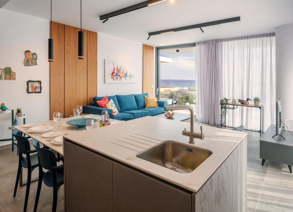 Gaia Seaview Apartment 1 Λάρνακα Εξωτερικό φωτογραφία